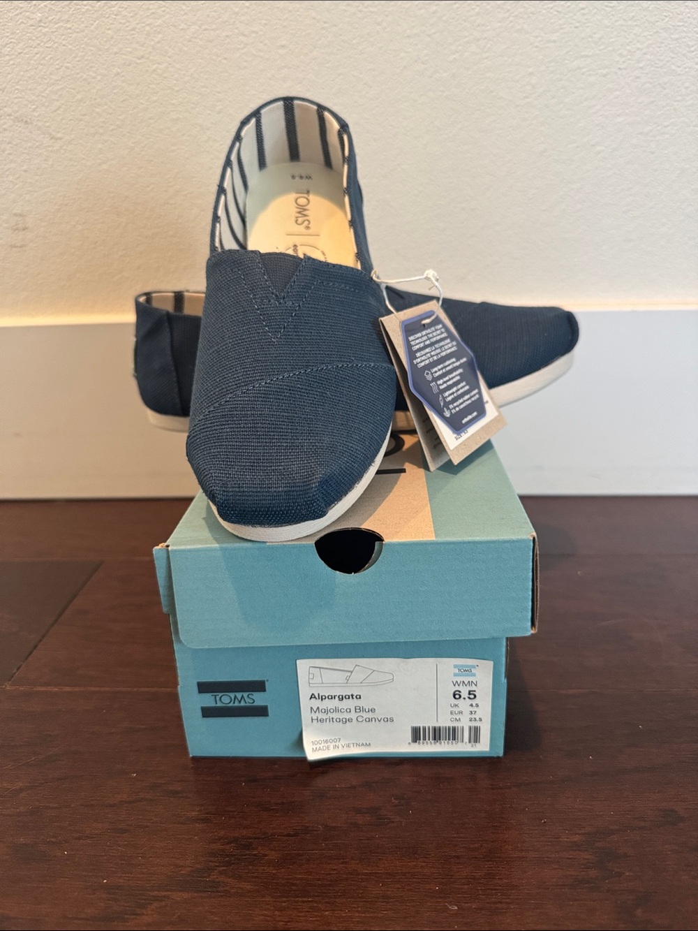 Toms women’s Alpargata Slip-On - Navy Canvas